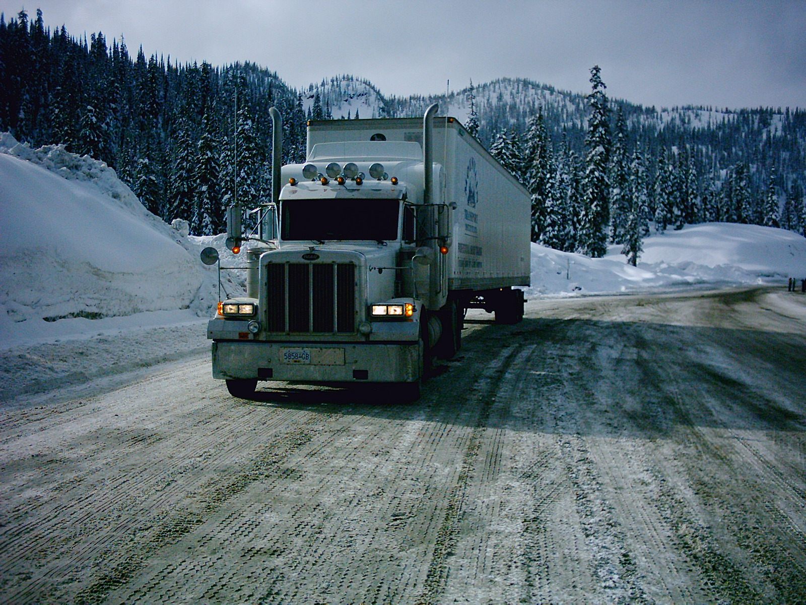 Dispatcher Protocol for Snow/Ice Operations: Decisions on Shutdown and Reroute